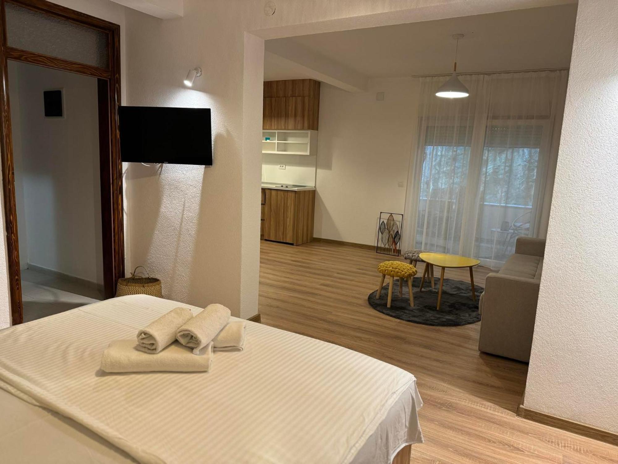 Apartments Casa Pineta Ούλτσιν Εξωτερικό φωτογραφία
