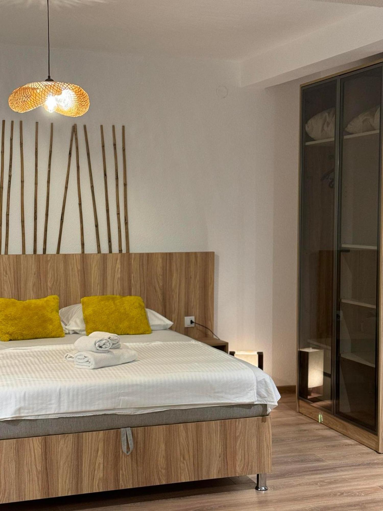 Apartments Casa Pineta Ούλτσιν Εξωτερικό φωτογραφία